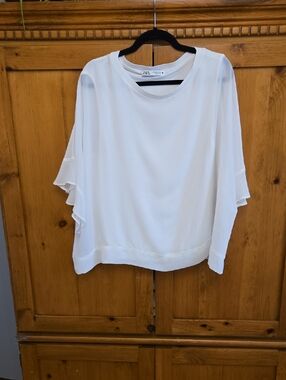 Zara Ivory Ruffle-Sleeve Blouse